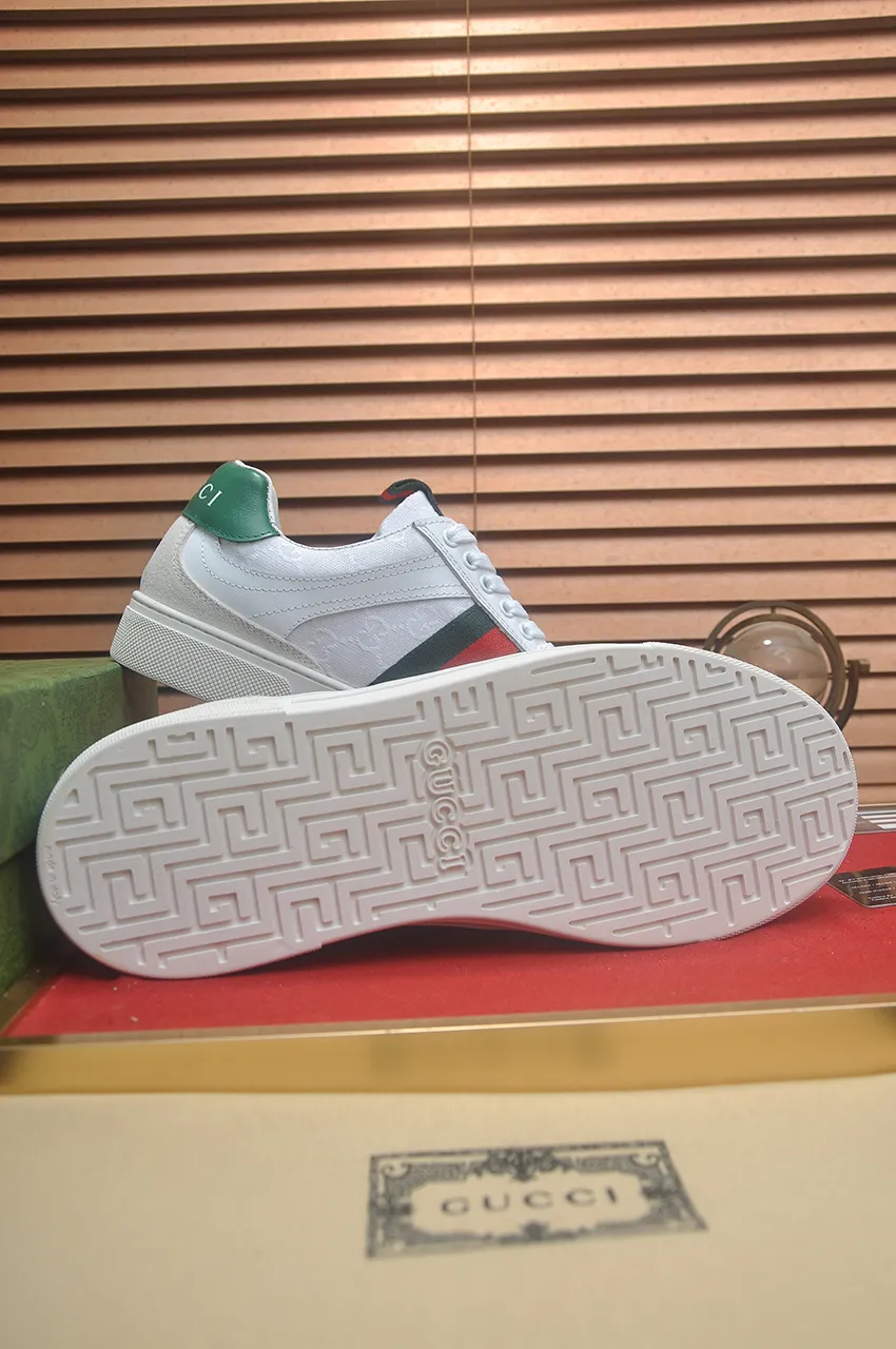 Men's men's shoes💰440💶[GUCCI] official website 1:1 men's sports shoes are now on the market. They are made of original fabric + water-dyed sheepskin lining, plus the official website original 1:1 comfortable outsole. Fashionable and versatile, super comfortable and breathable. Standard shoe size 38/45 (custom-made size 45 is non-refundable)
